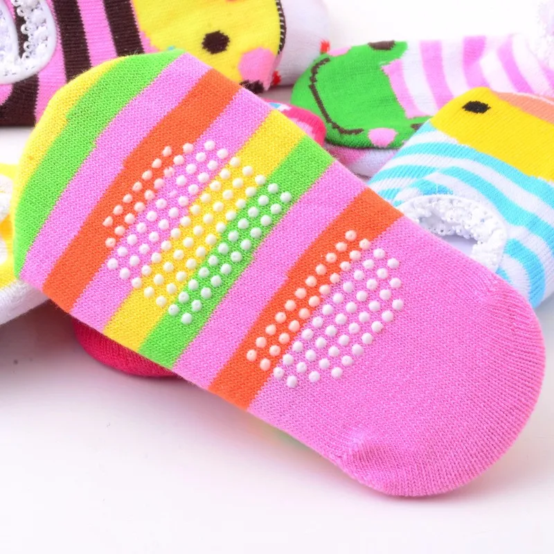 baby-shoes-The-new-ultra-popular-cartoon-nissen-lace-floor-socks-baby-socks-children-socks-cartoon (3)