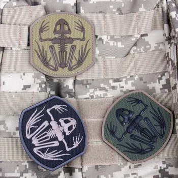 

Rubber PVC Skeleton Frog Tactical Patch 3D Hook And Loop Patch Military Morale Armband Army Badge 3pcs