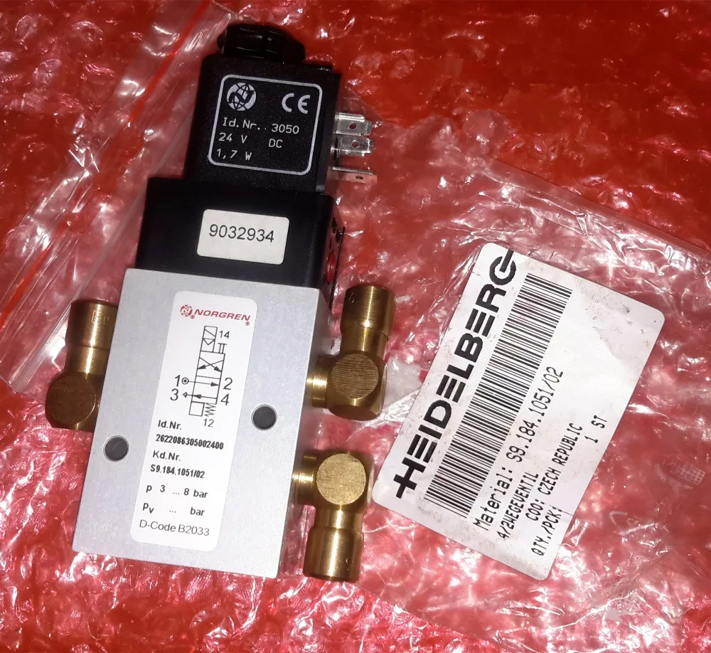 Solenoid valve S9.184.1051/02 for Heidelberg SM/CD 102 offset printing press Solenoid valve S9.184.1051/02 for Heidelberg SM/CD 102 offset printing press