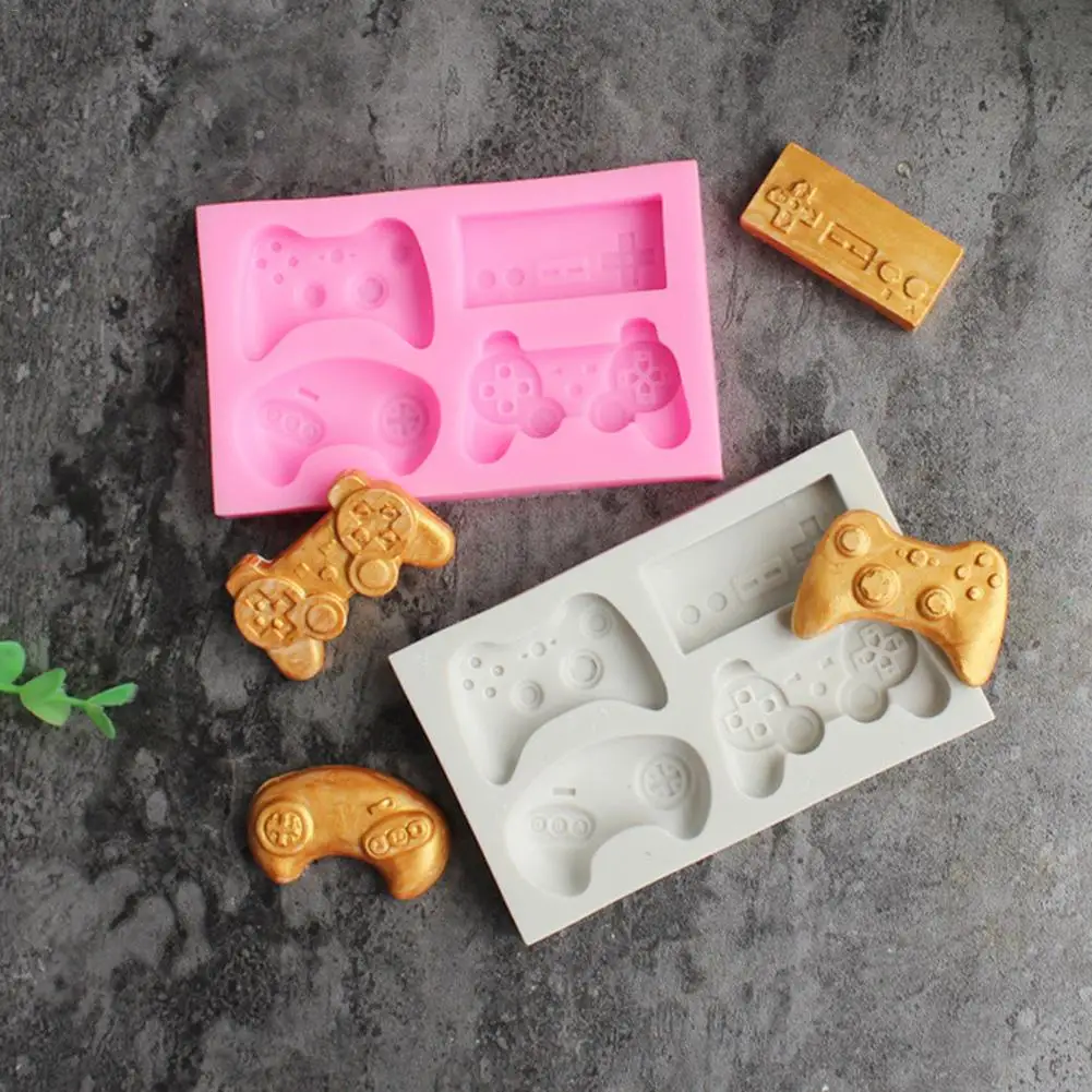 Practical Silicone Bakeware Mold For Cake Chocolate Jelly Pudding Dessert Molds Game Controller Shape Home Kitchen Baking Tools Practical Silicone Bakeware Mold For Cake Chocolate Jelly Pudding Dessert Molds Game Controller Shape Home Kitchen Baking Tools