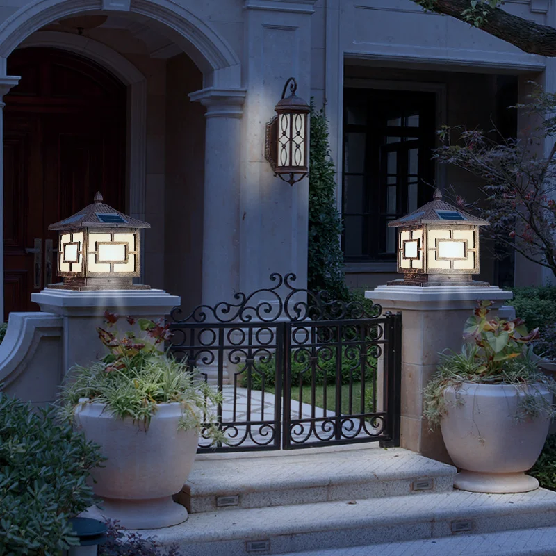 Waterproof Anti Rust Aluminium Die Casting Solar Pillar Lamp