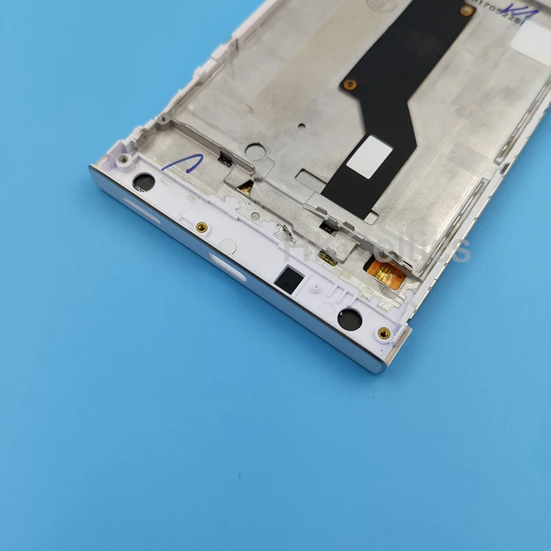 sony-xa1-lcd-with-frame--(3)