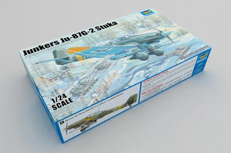 Trumpeter 02425 1/24 Junkers Ju-87g-2 Stuka model kit 2019