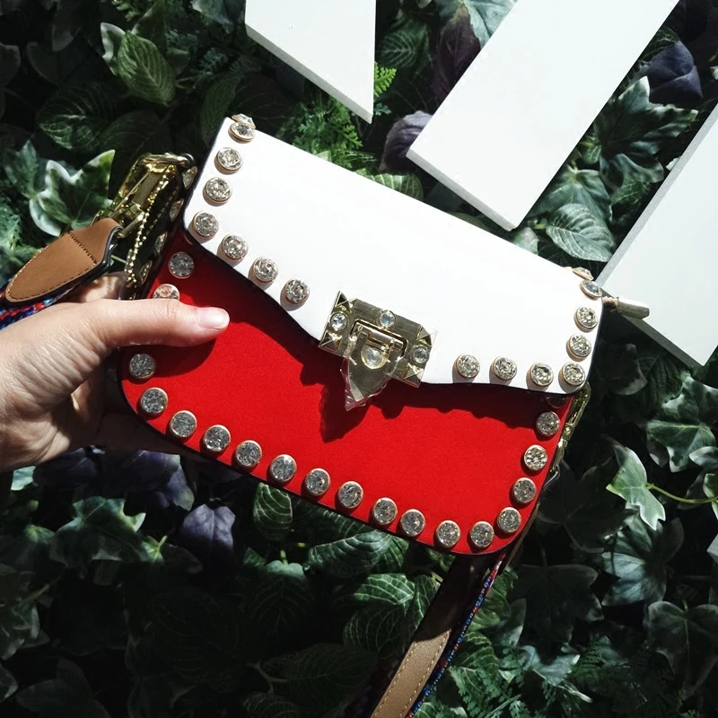 

women designer fashion shoulder bags, luxury Diamonds 2019 brand women Cover Wallet ,high quality PU, Interlayer messenger bag