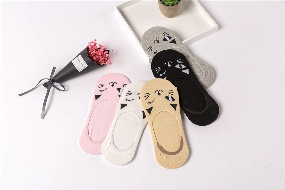 Мягкие хлопковые носки с милыми животными на лето, весну и осень, женские носки Kawaii с мигающим котом для женщин и девочек, Soken, 2 шт. = 1 пара