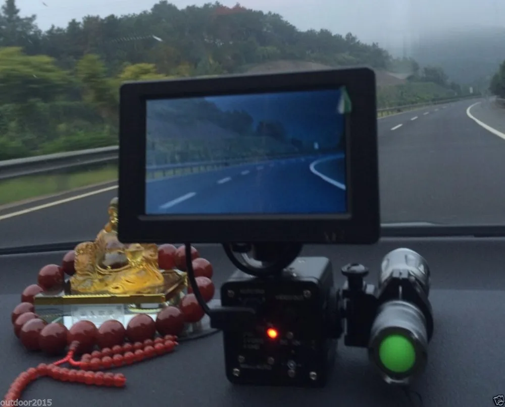 

New Arrival Day&Night Dual Use DIY Night Vision Scope with Monitor 30m 850nm Flashlight for Car