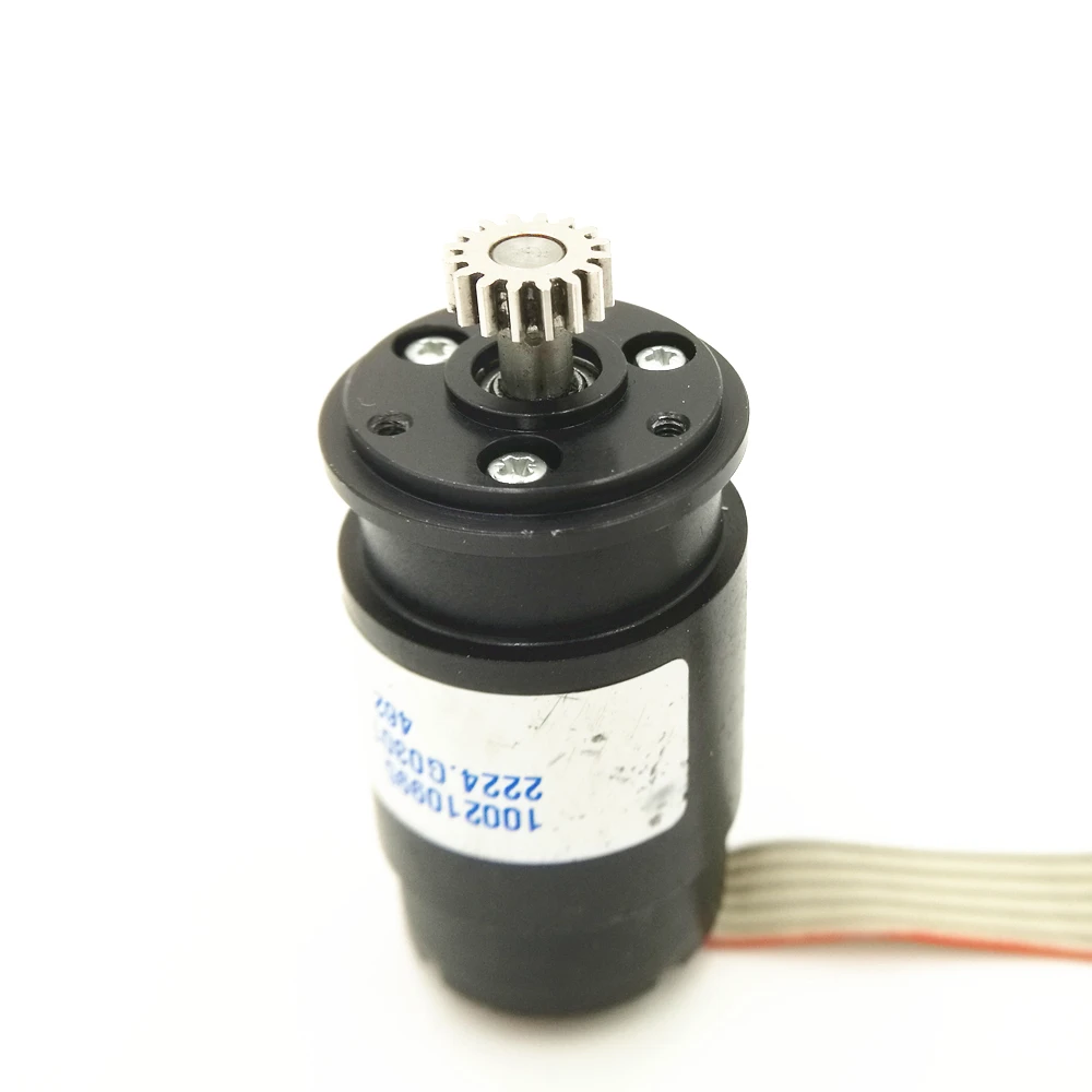 Используется импортный FAULHABER микро планетарный DC мотор редуктор с кодером 2224V009SR