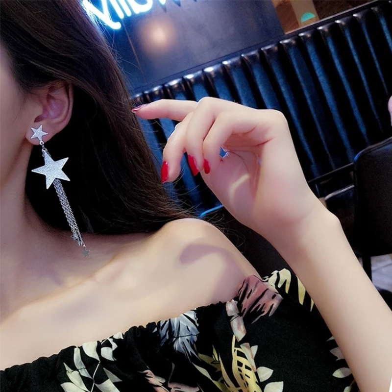 

Tassel Star Pendant Earrings Romantic Individuality Party Popularity Earrings for Women Jewelry Accessories Earring Female Gift