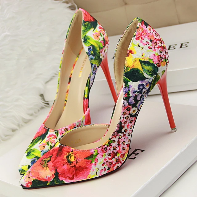 Green bottom deals heels