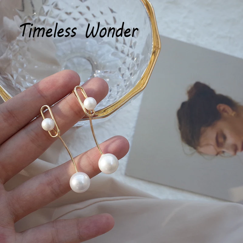

Timeless Wonder Glam S925 Post Faux Pearl Stud Earrings for Women Party Gown Top Punk Irregular Stunning Design Korean 7271