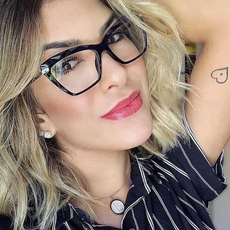 

2019 Cat Eye Glases Fashion Irregular Cut Crystal Clear Glasses Optical Frame Eyewear armacao de oculos feminino Popular Brazil
