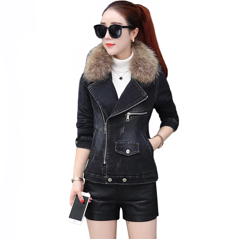 Джинсовые куртки женские осень-зима корейский диких меховой воротник пальто Для женщин плюс бархат плотная короткая куртка, верхняя одежда, ky320