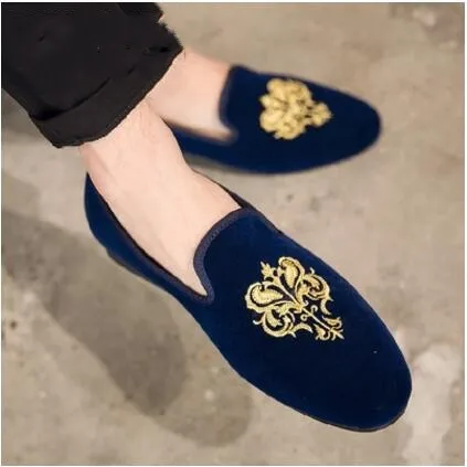 

Blue Black Velvet Driving Loafers Flat heel Embroidery Silk Leather Men's Wedding Party Shoes Breathable