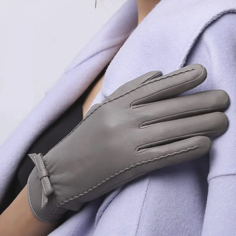 Женские перчатки осень зима настоящие кожаные женские перчатки наручные бабочка узел держать тепло короткие овчины вождения перчатки NW185-1 - Цвет: Серый