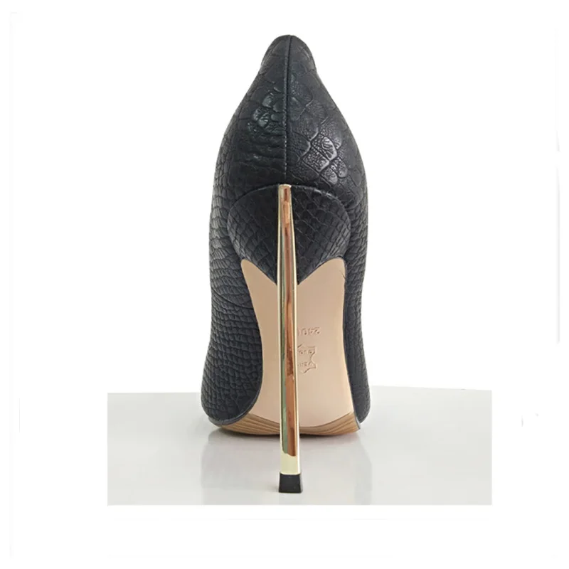 10cm Mince Pointu Bout Carollabelly black Imprimé 12cm 8cm 10cm 6cm Métal Talons white Femmes De Blanc Mariage Crocodile 12cm Noir En black Haute Couleur Qualité white Sexy Pompes Black white Chaussures r66wqORY