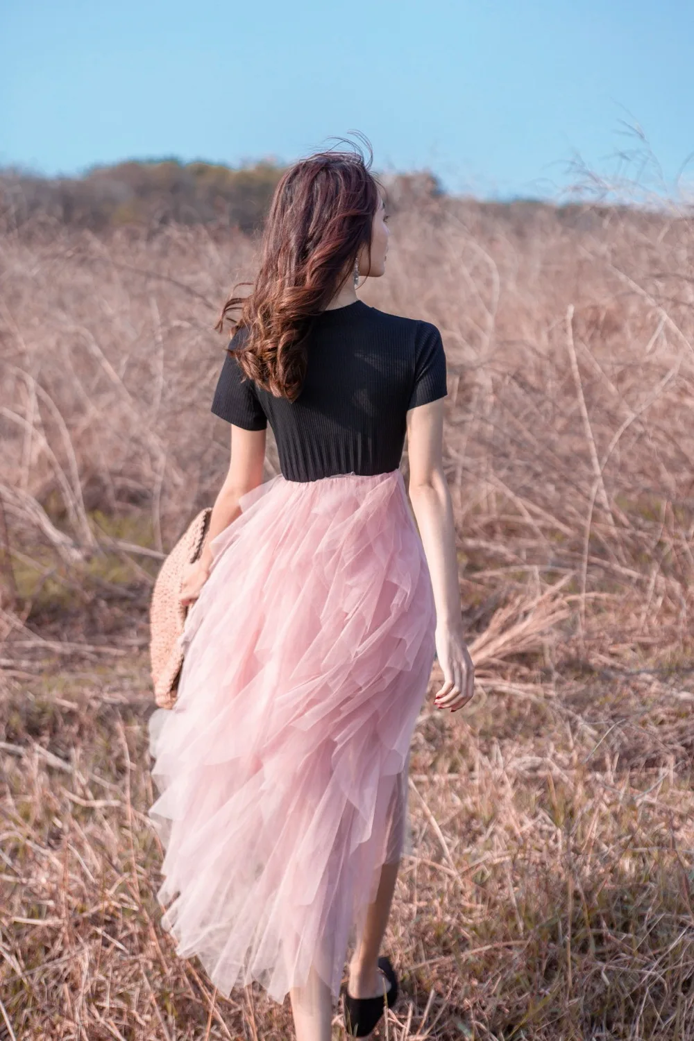 Милое розовое абрикосовое женское летнее платье с открытой спиной и круглым вырезом, хлопковое кружевное Пышное Платье для отдыха на пляже, Короткое женское платье