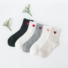 Модные носки для девочек; женские спортивные длинные хлопковые носки с сердечками; Носки с рисунком в японском стиле; стильные однотонные хлопковые носки в стиле хип-хоп для девочек; Лидер продаж