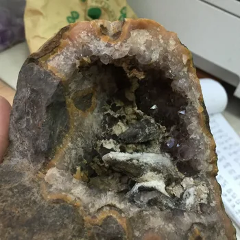 

811g Natural Minerals Crystal Stones Special Amethyst Agate Geode Specimen Healing Ornaments for Home Decoration Hot Sale