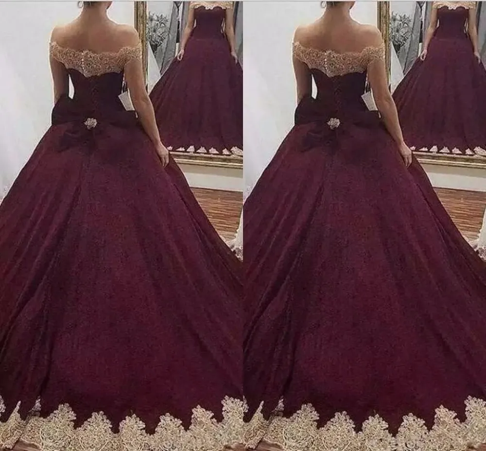 2018-ball-gown-quinceanera-dresses-off-shoulder-gold-applique-sweet-sashes-sweet-girls-unique-design-popular-evening-gowns-prom-dresses.webp (1)_