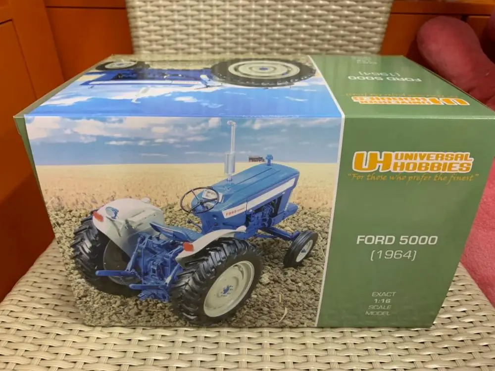 Универсальный хобби 1/16 Ford 5000 1964 Fram трактор литья под давлением модель UH2705