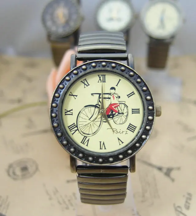 

Hot Sales Fashion Vintage Elastic Steel Bracelet watch Women Ladies Dress Quartz Wristwatches E-3