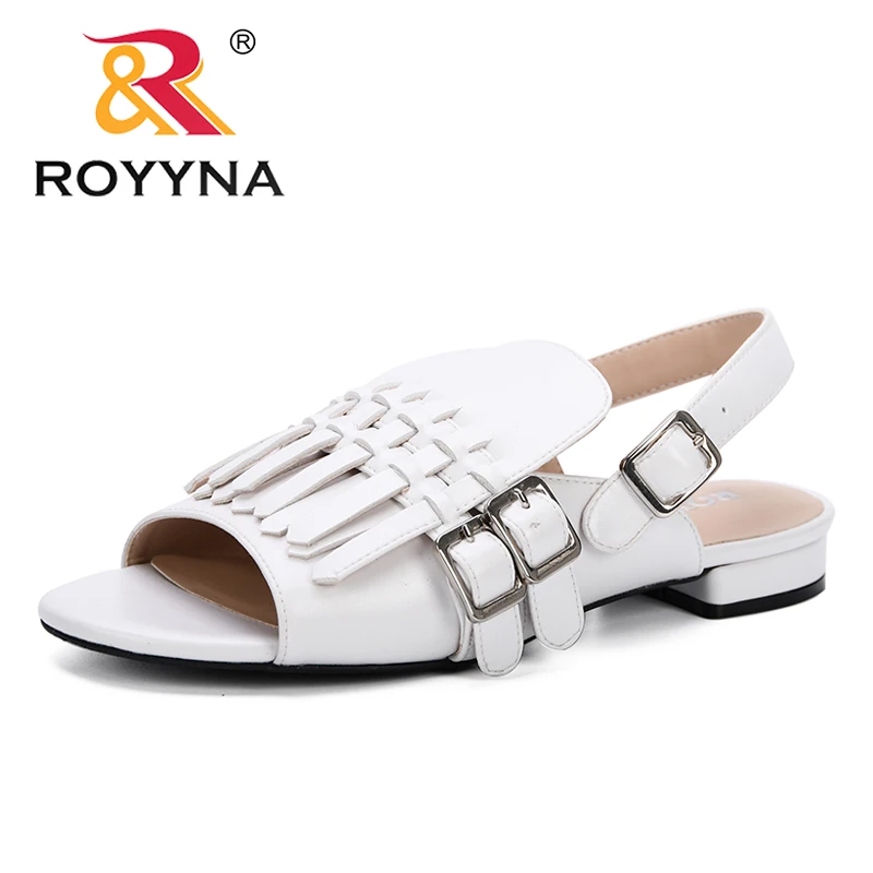

ROYYNA 2019 New Designer Popular Style Casual Shoes Women Sandals Summer Lower Heels Shoes Ladies Sandalia Outdoor Feminimo