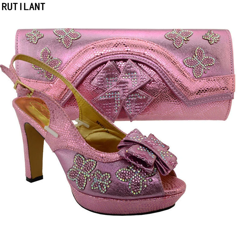 2018 Italiaanse Bijpassende Schoenen en Tas Set Roze Kleur Italiaanse Dames Schoen en Tas Set Versierd met Strass Afrikaanse Partij schoenen 2018 Italiaanse Bijpassende Schoenen en Tas Set Roze Kleur Italiaanse Dames Schoen en Tas Set Versierd met Strass Afrikaanse Partij schoenen