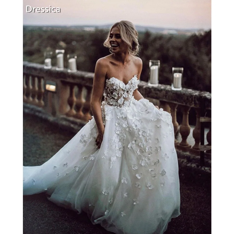 

Sweetheart Butterfly Lace Wedding Dress Sweetheart A Line Bridal Gown High Quality
