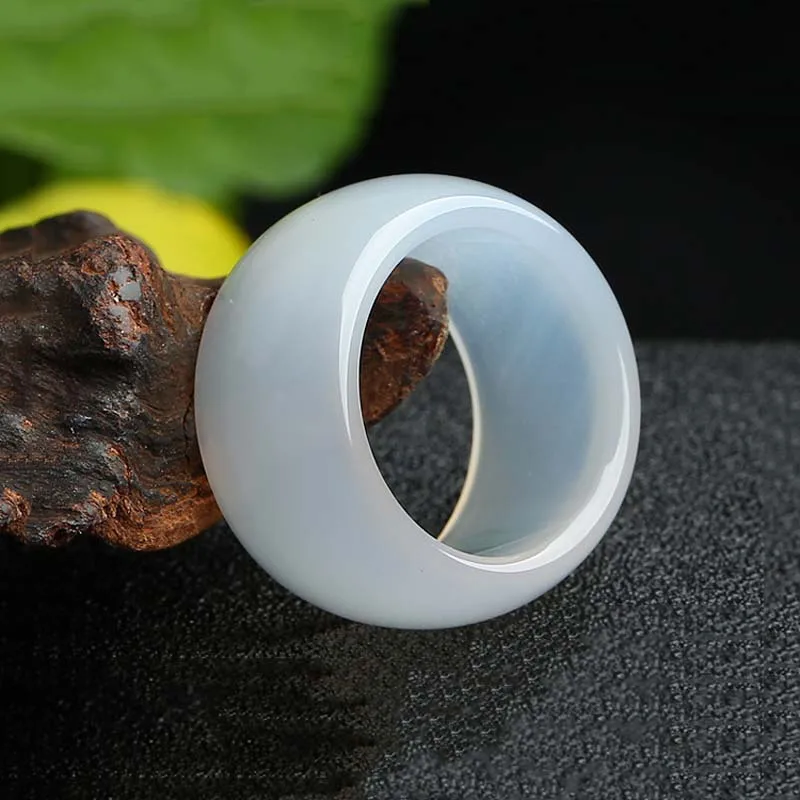 

KYSZDL Pure natural Chalcedony Rings men and women with new ring White onyx stone jewelry gifts Free shipping