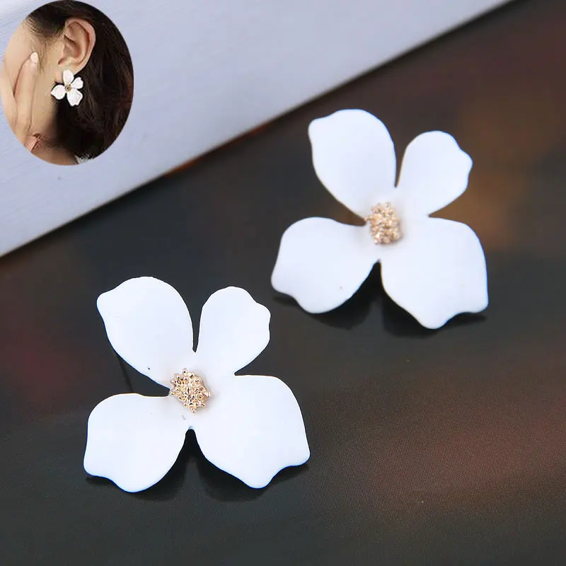 

Korean Fashion Sweet Women Jewelry Personality Metal Flower Earrings