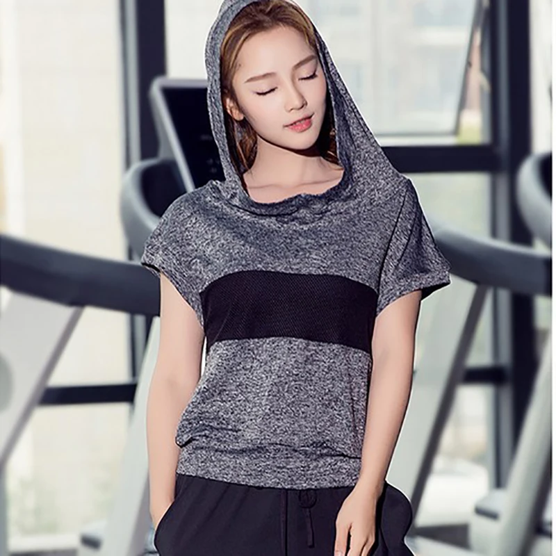 

Gym Crop Top Women Hooded Mesh Patchwork Sportswear Woman Fitness and Running T-shirts Seamless Fitness Gym Top Workout Shirts