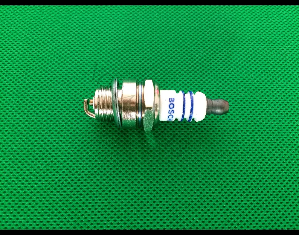 2Pcs Chainsaw Spare Parts Brush Cutter Spark Plug For Bosch 2 Stroke Strimmer Chainsaw Lawnmower Trimmer Cutter Tool Parts 2Pcs Chainsaw Spare Parts Brush Cutter Spark Plug For Bosch 2 Stroke Strimmer Chainsaw Lawnmower Trimmer Cutter Tool Parts