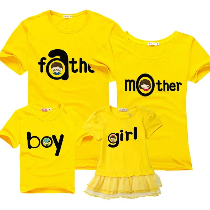 Семейные комплекты; одежда «Мама и я»; Хлопковое платье с короткими рукавами для папы, мамы и мальчика; одежда для всей семьи; платья для мамы и дочки - Цвет: yellow
