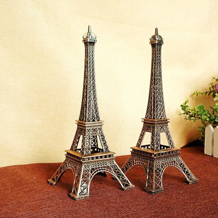 Eiffel Tower 03