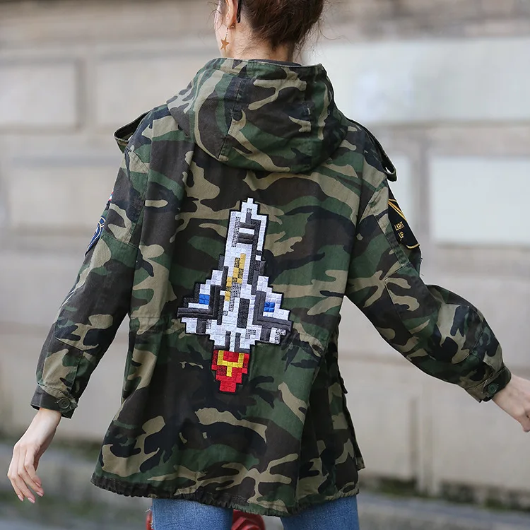 À Camouflage Survêtement Casual Long Femmes Trench De Broderie Brise Moyen Tranchée Étanche 2018 Capuche Manteaux Automne Rue aOxXnAqq