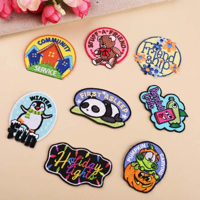 

Embroidery cloth stickers computer embroidery chapter card love cartoon teddy bear house panda badge clothing patch stickers
