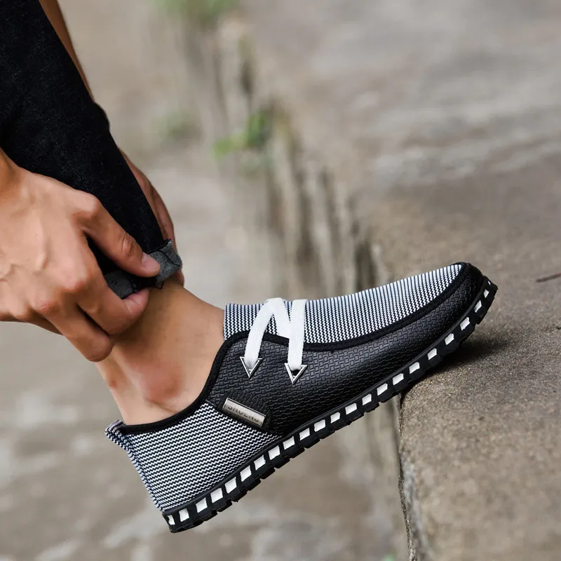 Dropshipping New Men Shoes England Trend Casual Shoes Leather Shoes Breathable canvas shoes Male Footear Loafers Men's Flats