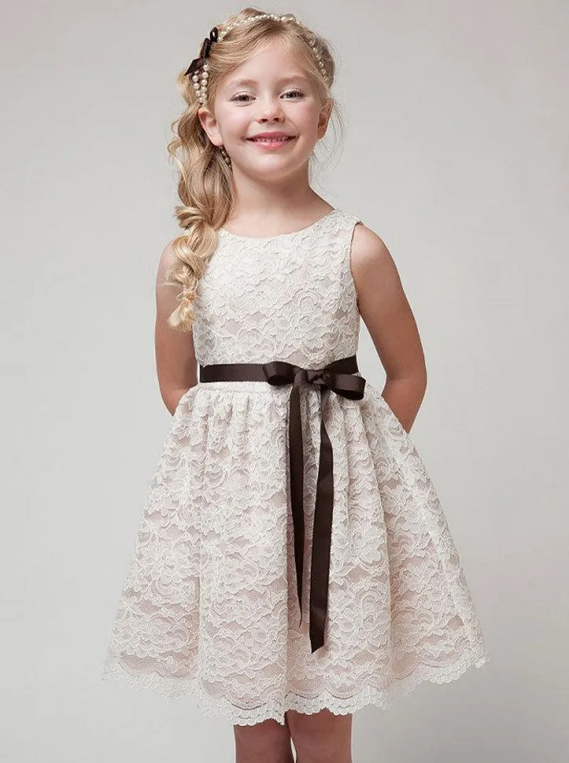 Vintage Lace Dresses for Girls