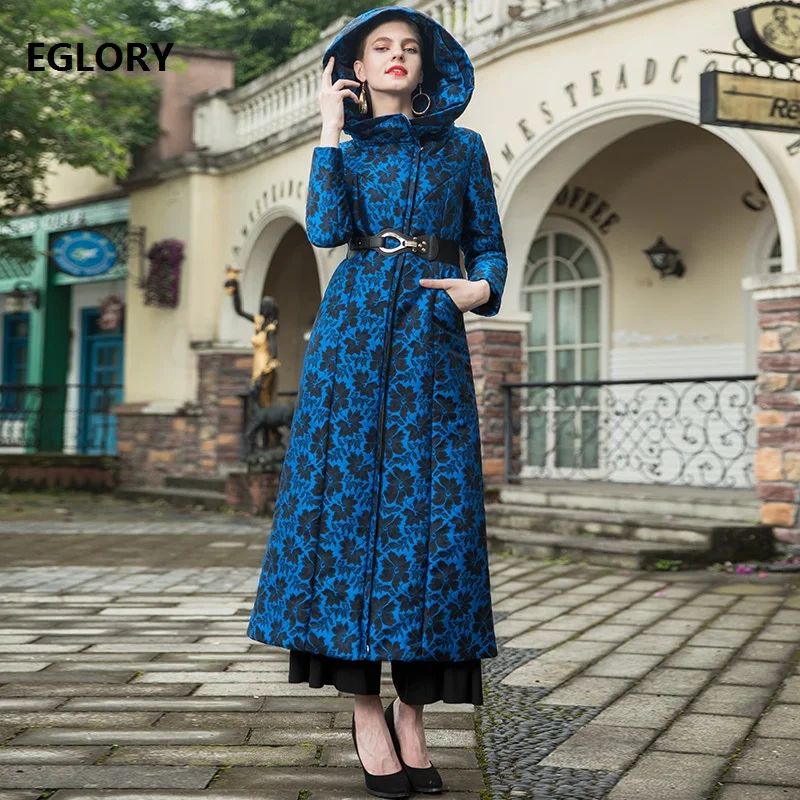 

Top Quality Women Hooded Parka Long Coats 2018 Winter Ladies Vintage Blue Jacquard Print Warm Cotton Padded Coat Jacket Feminino