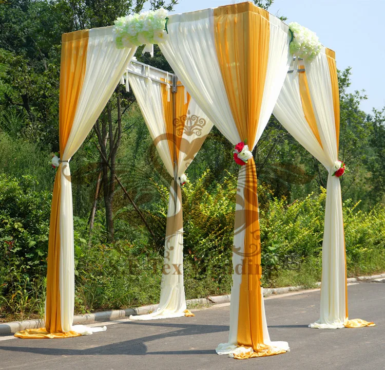 Слоновой кости и золотого цвета церемония павильон свадебный фон занавес