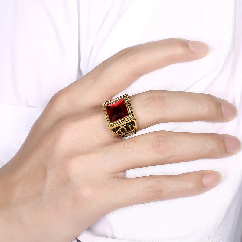 Classic Retro Rings for Men Black/Red Square Stone Titanium Steel Signet Ring Mens Gold-Color Crowm Stainless Steel Wedding Band
