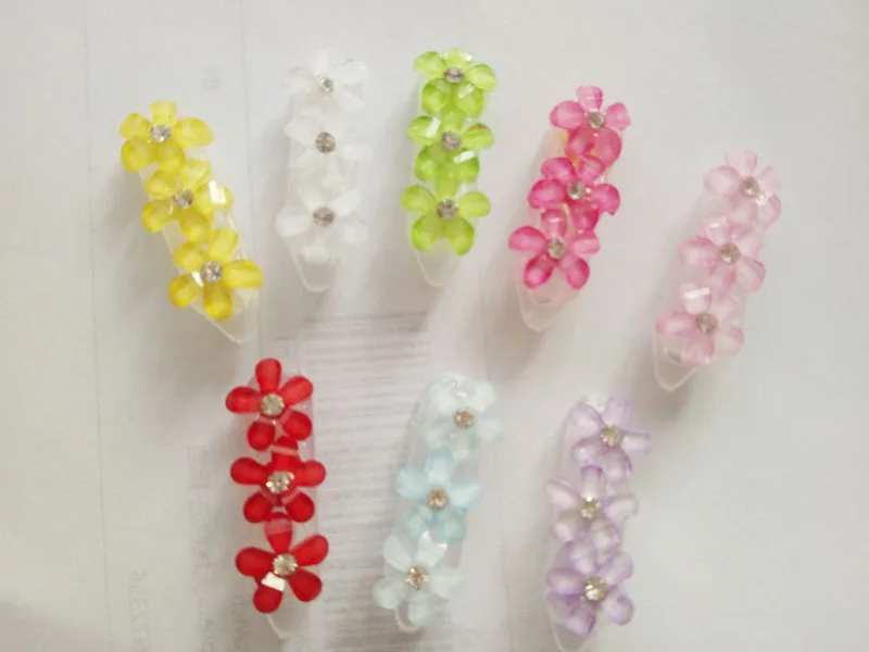 

New !!! 30pcs Pet dog cat hair flower mix Cute Dog headdress Dog hairpin plasic clip