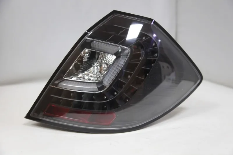 Для Honda Fit Jazz светодиодный задний фонарь Хэтчбек 2009 2000 2010 2011 2012 Задние огни сзади лампы на черной подошве; Цвета: черный, прозрачная поверхность