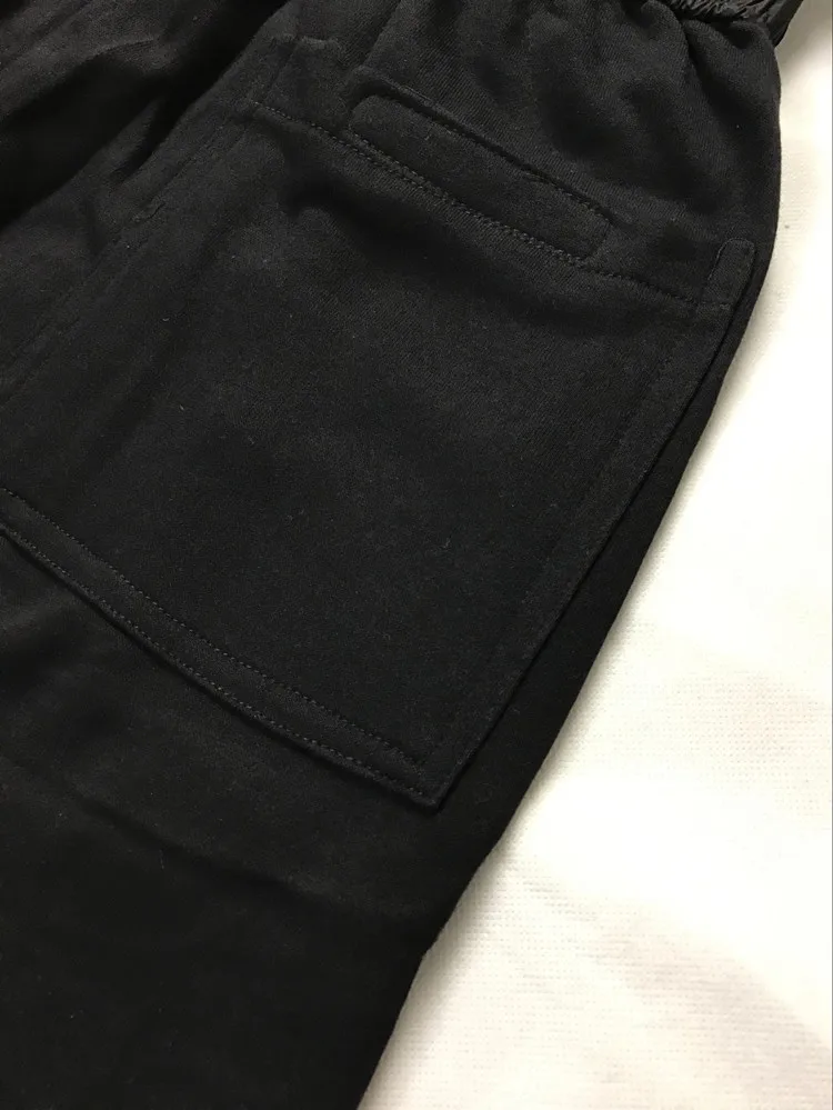 3876749800_789665848