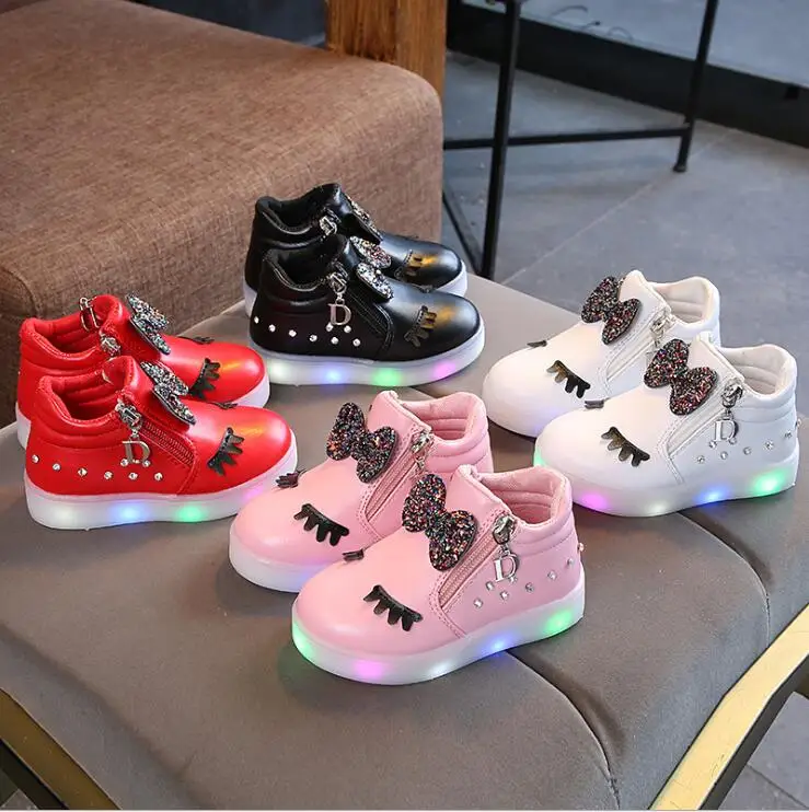 

Fashion Children Shoes With Flash Kids Light Chaussure Led baby boys Girls Shoes Sports Breathable Sneakers