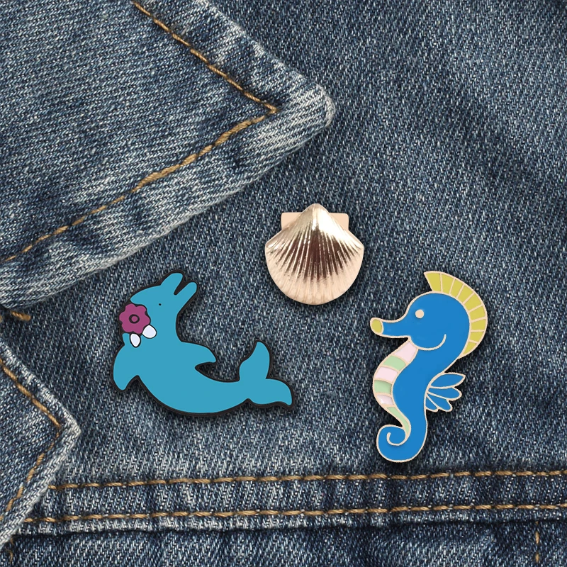 

Cartoon Dolphin Shell Seahorse Animal Brooch Women Jackets Lapel Pin Cute Sea Animals Enamel Pin Badges Jewelry Collection Gift