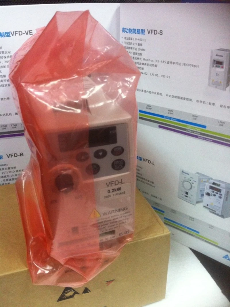 

VFD002L21A VFD-L VFD Inverter Frequency converter 200W 0.25HP 1PHASE 230V 400hz