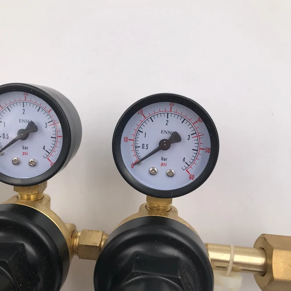 Три CO2 Калибр регулятор с Checkvalves, CO2 регулятор, 0~ 2000psi, 0~ 60psi, CGA320