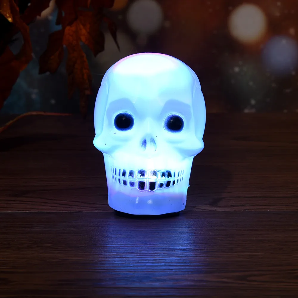 

2018 New Hot LED Flash Skull Night Light Lamp Halloween Colorful Mini Decore Party Trick Gift Home Decor Home Decoration