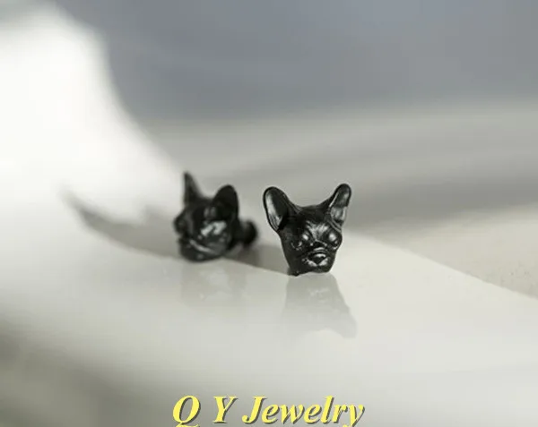 handmade bulldog earring black